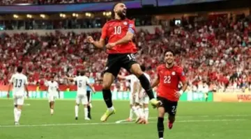 أندية تركية تزاحم كبار أوروبا للظفر بخدمات محمد صلاح في الميركاتو المقبل